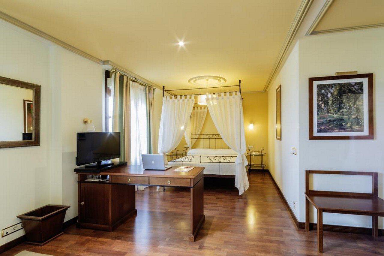 Hotel Azofra Burgos Exterior photo