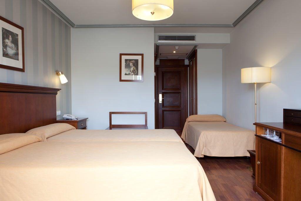 Hotel Azofra Burgos Exterior photo